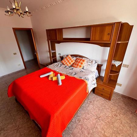 Bllok Bright Private Bedrooms With Private Bathroom On Shared Apartment Тирана Экстерьер фото