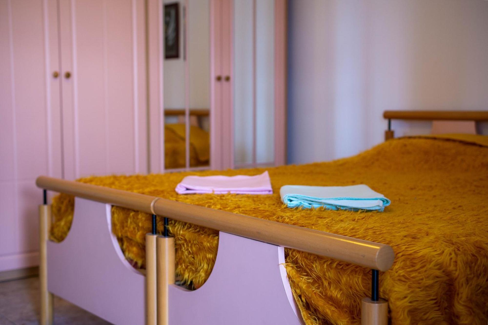 Bllok Bright Private Bedrooms With Private Bathroom On Shared Apartment Тирана Экстерьер фото