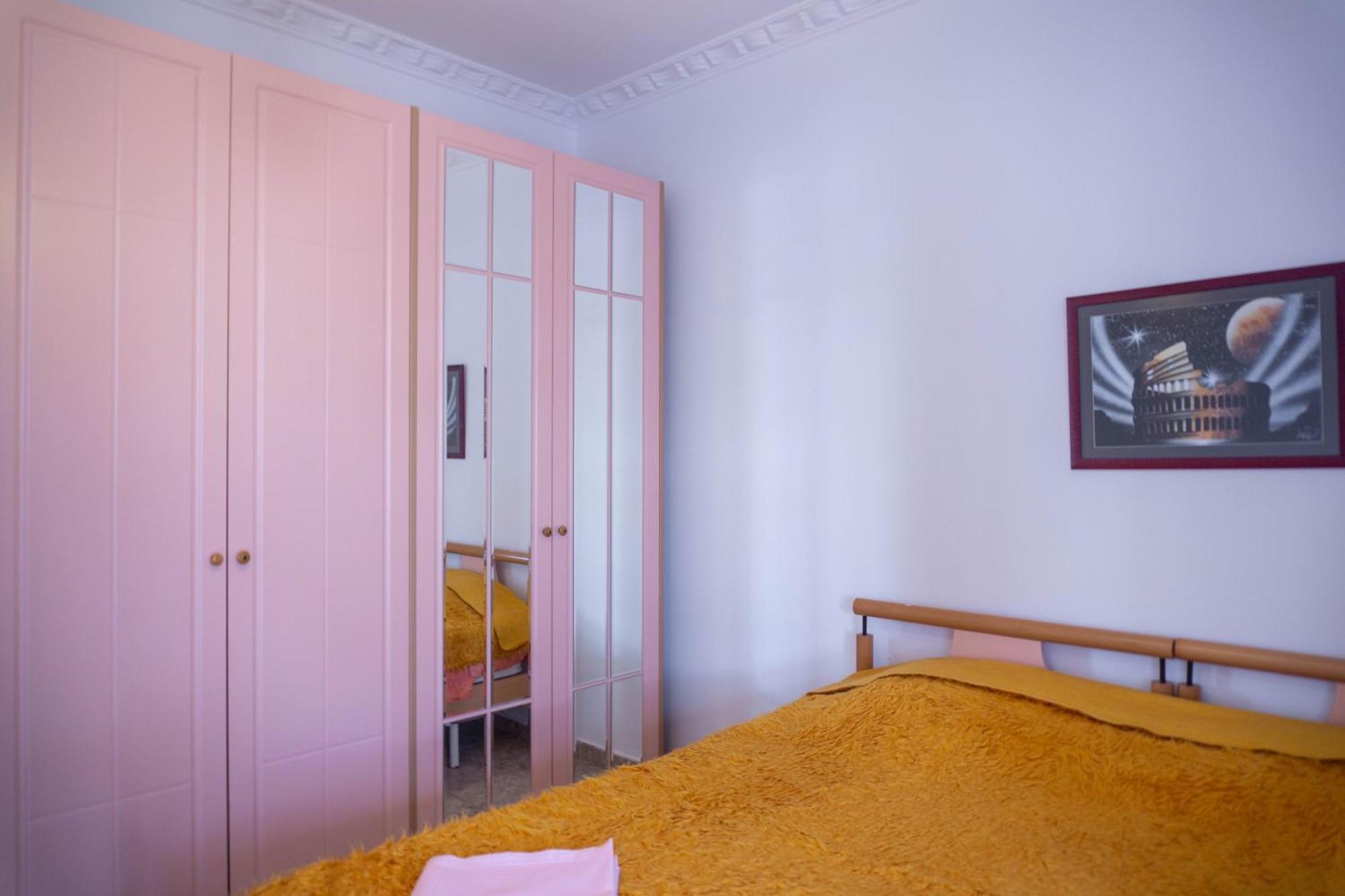 Bllok Bright Private Bedrooms With Private Bathroom On Shared Apartment Тирана Экстерьер фото